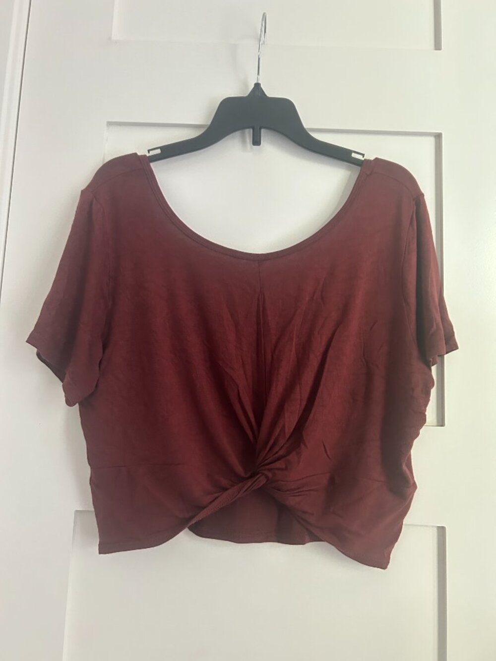Beyond Yoga Twist Crop Top Burgundy/Maroon - XL
